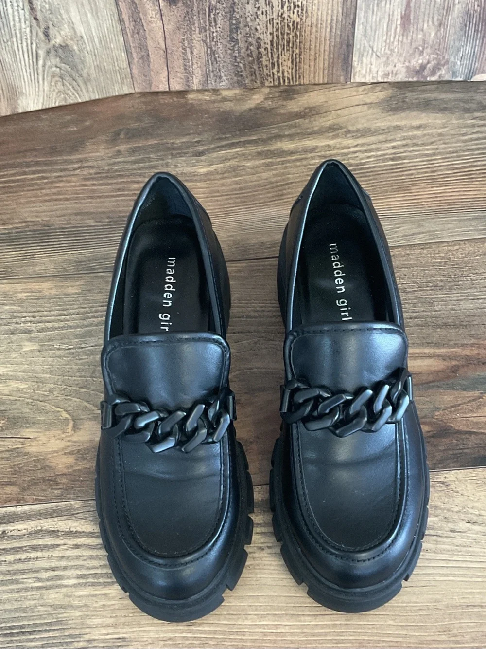 Madden Girl Hoxtonn Platform Chain-Trim Lug Sole Loafers